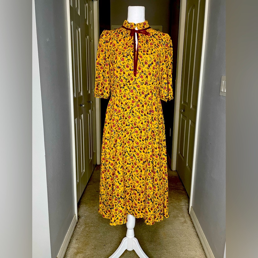Donna Morgan Printed Short Puffed Sleeve A-Line Dress